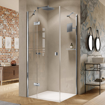Стеклянная угловая душевая перегородка с распашной дверью и добором Стеклянная угловая душевая перегородка с распашной дверью и добором