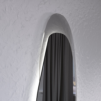 Зеркало Antares с Ambilight подсветкой Зеркало Antares с Ambilight подсветкой